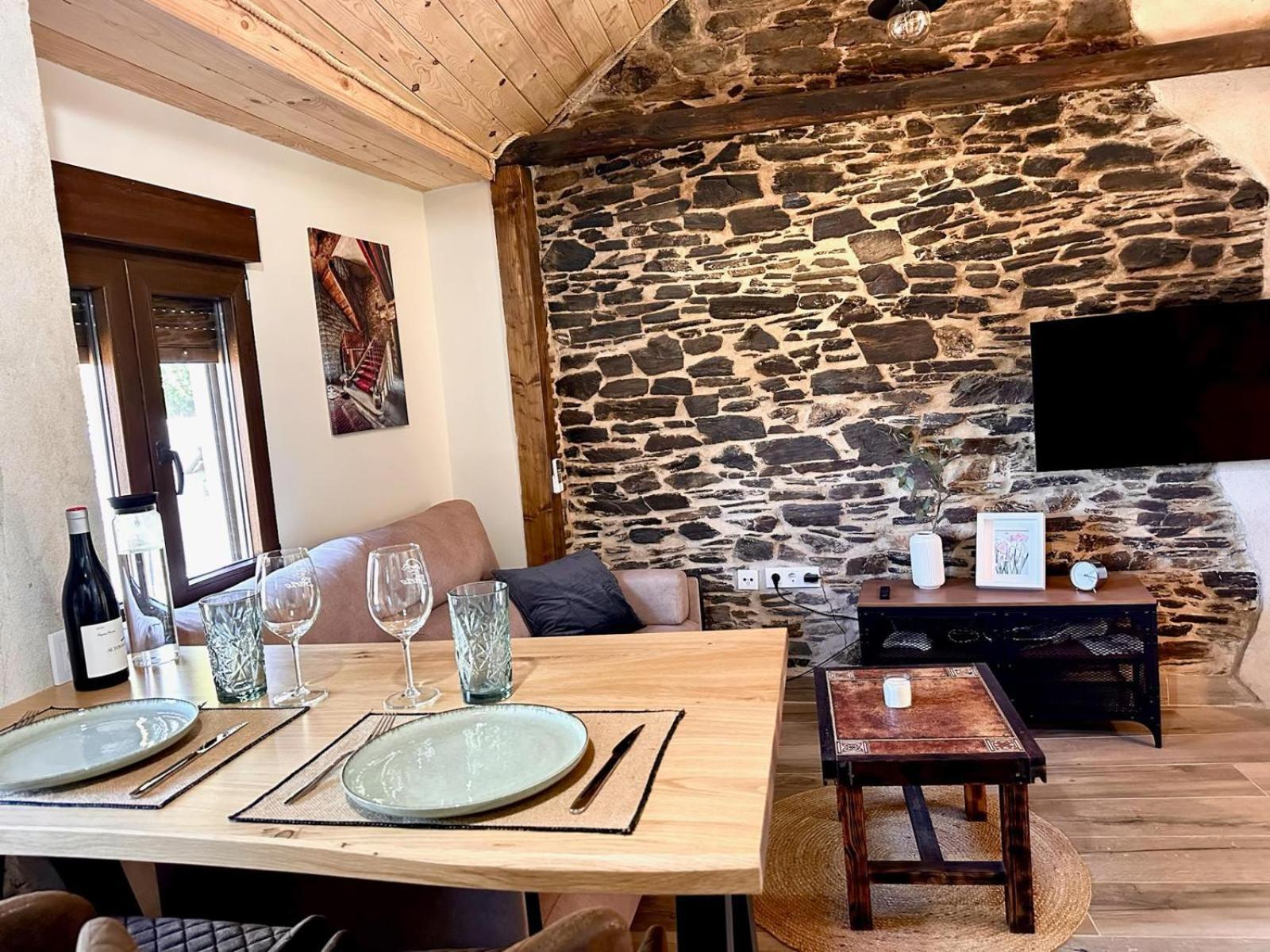Casa Boral- Comfort Exclusivo En Plena Naturaleza - Valle Del Silencio Manzanedo de Valdueza Bagian luar foto